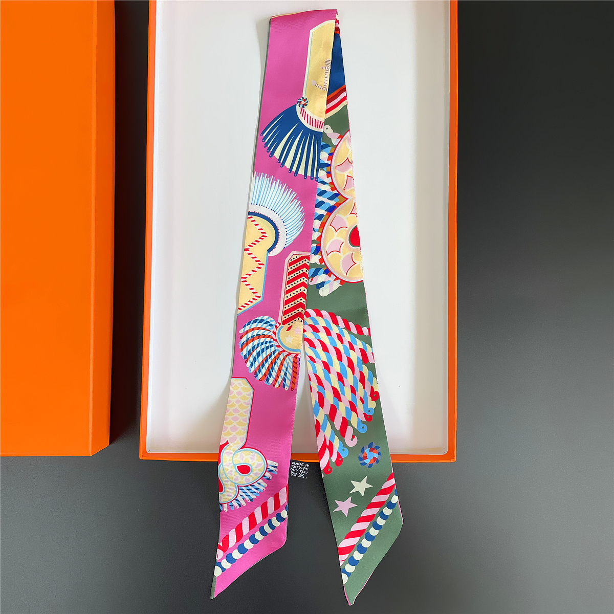 Brand Design Twill 100% Silk S - Silk Neck Scarf avaliação e preço