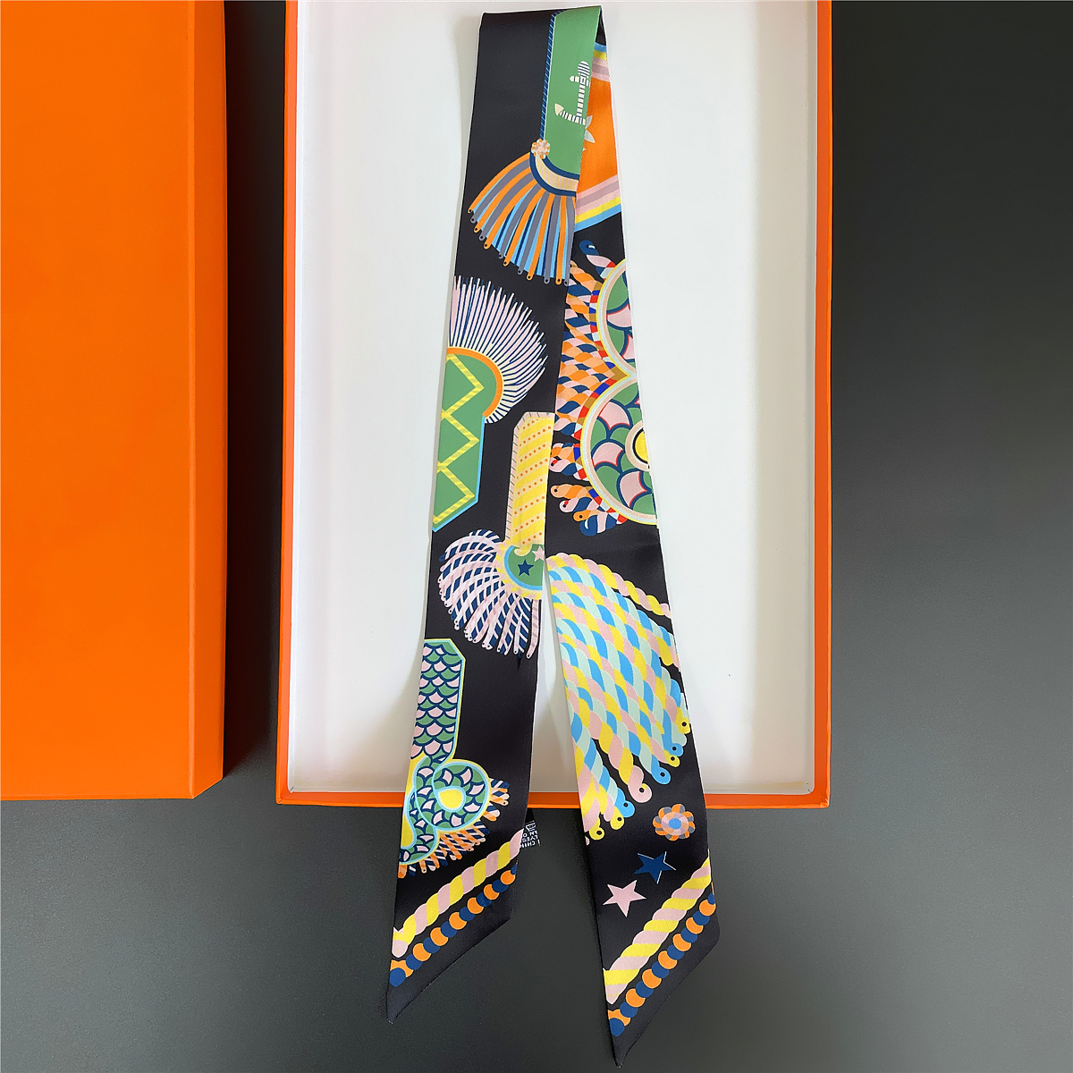 Brand Design Twill 100% Silk S - Silk Neck Scarf avaliação e preço