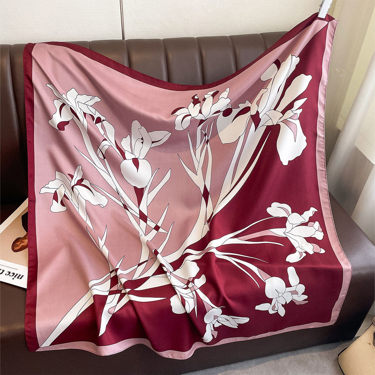 Luxury 90*90Cm Square Scarf Tw - Ascot Neck Scarf avaliação e preço