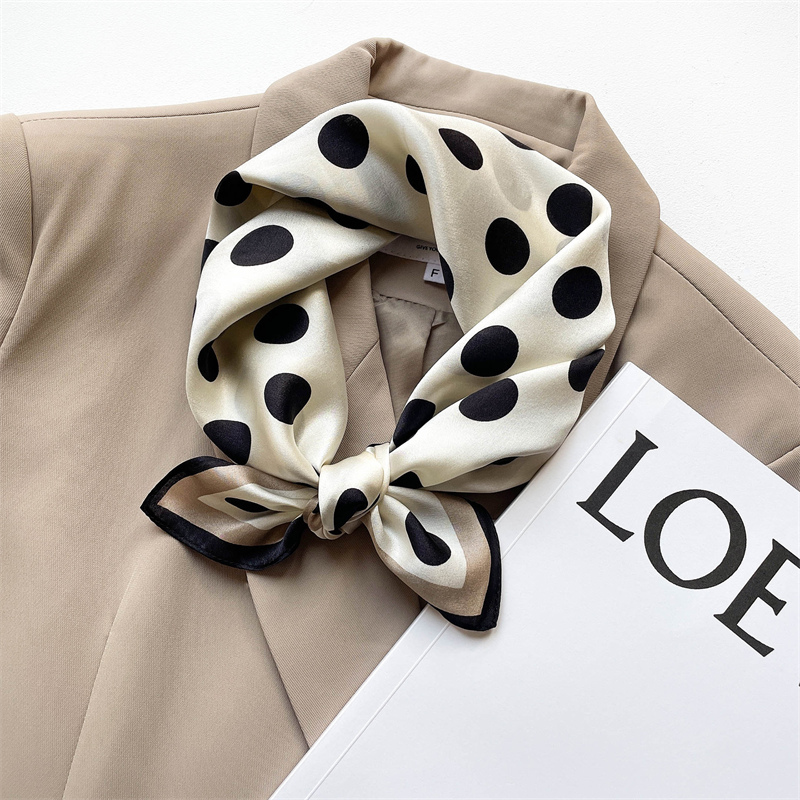2024 New Pure Silk Scarf Small - Ascot Neck Scarf avaliação e preço