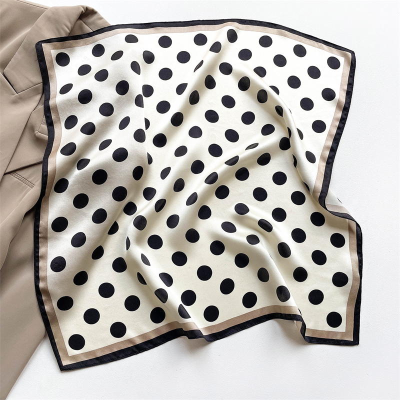 2024 New Pure Silk Scarf Small - Ascot Neck Scarf avaliação e preço