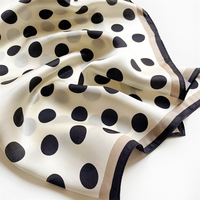 2024 New Pure Silk Scarf Small - Ascot Neck Scarf avaliação e preço